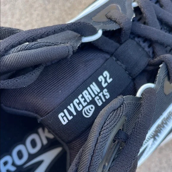 🙌🏼 Brooks Women’s Glycerin 22 GTS Stability Shoes - size 9 wide - Picture 4 of 10